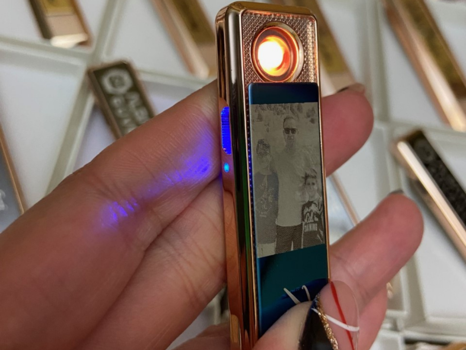 Elektronik Kişiye Özel Kızaklı Çakmak |  1 adet